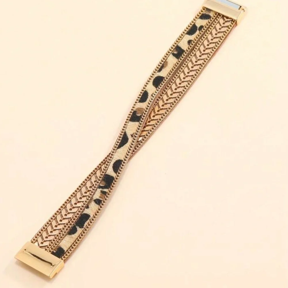 New Leopard Print Gold Bracelet - Picture 5 of 5